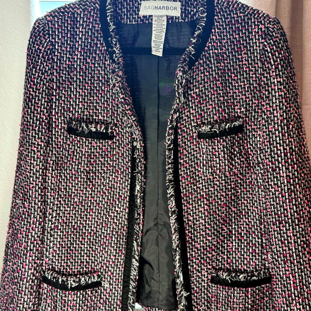 Sag Harbor Black and Pink Tweed Blazer with Tailored Silhouette